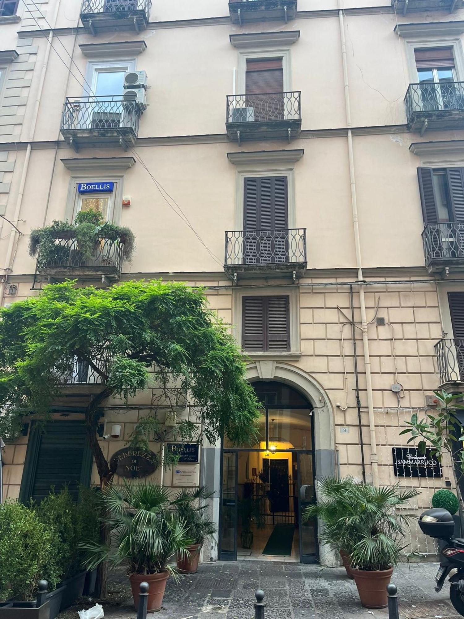 Mediterranea Home Napoli Екстер'єр фото