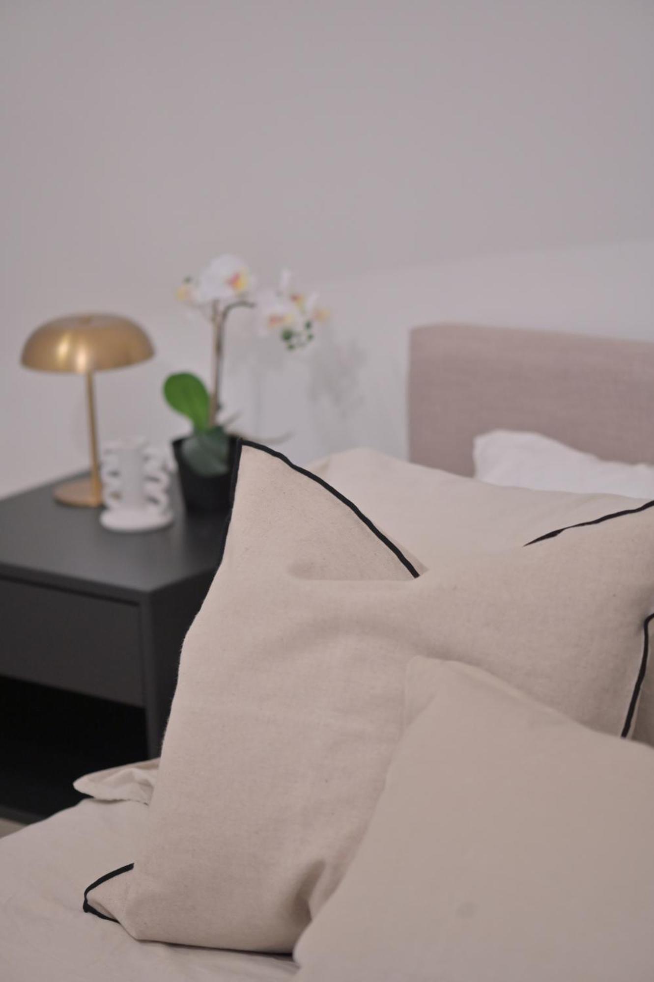 Mediterranea Home Napoli Екстер'єр фото
